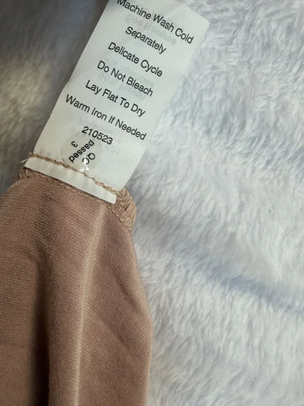 Cabi 621 Designer Top Womens Medium Blush Pink Cowl Neck Drape Knit Blouse New